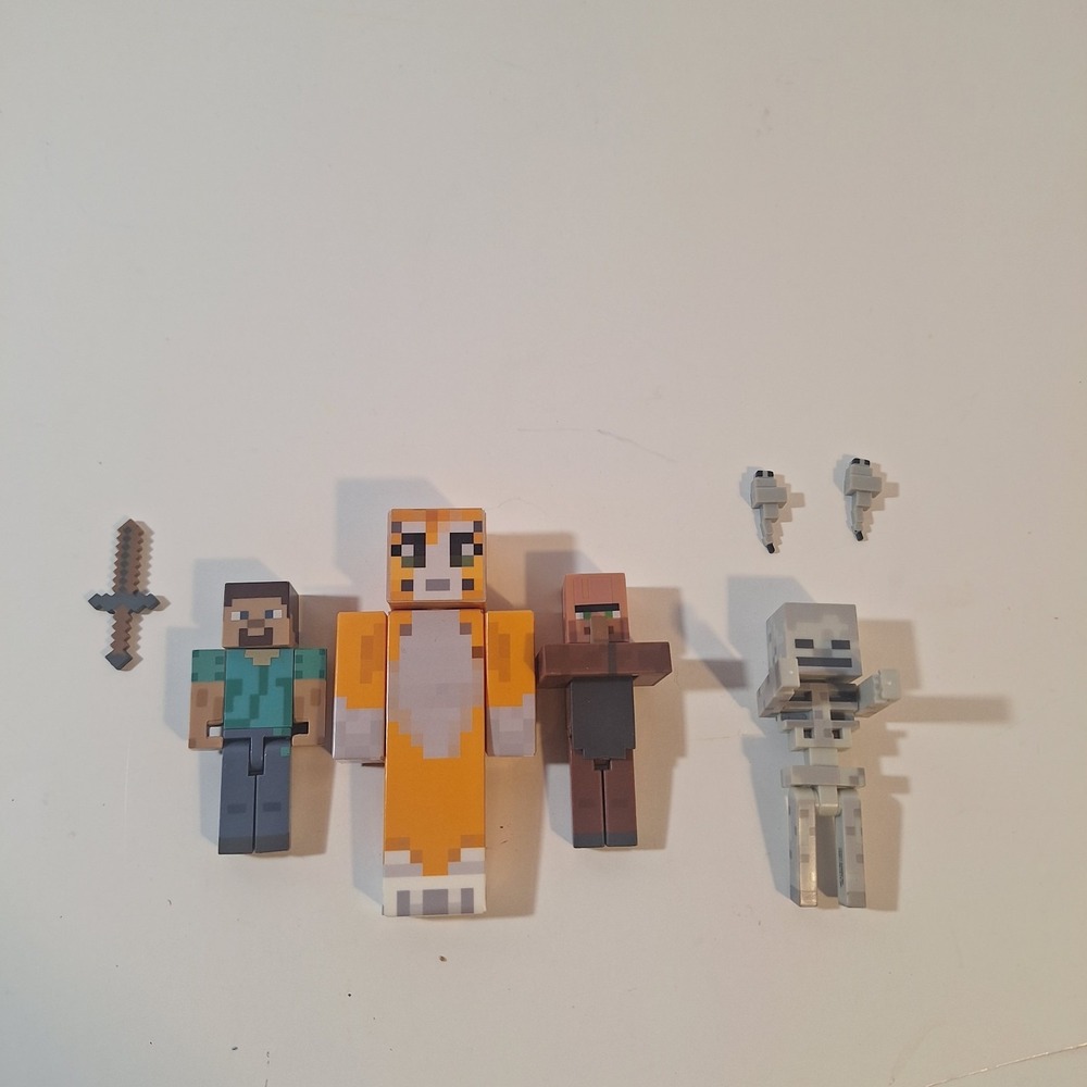 LEGO‎ Minecraft Minifigures  Steve And Others
